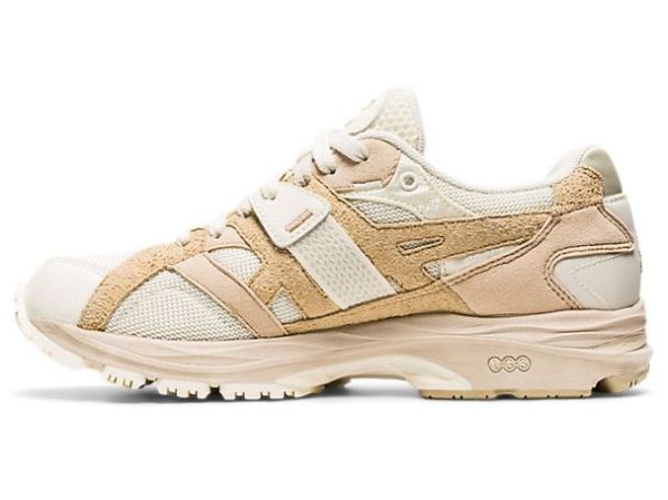 ASICS SHOES | GEL-MC PLUS - Ivory/Putty