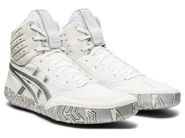 ASICS SHOES | Aggressor 4 - White/Pure Silver