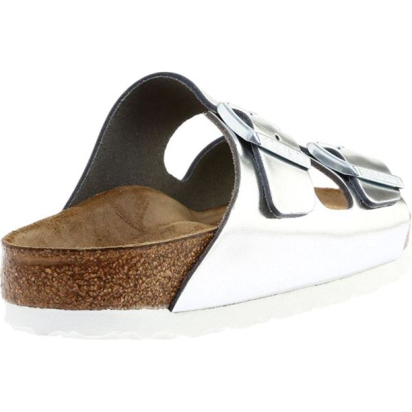 Birkenstock-Women's Arizona Soft Footbed Leather Slide Metallic Silver Leather