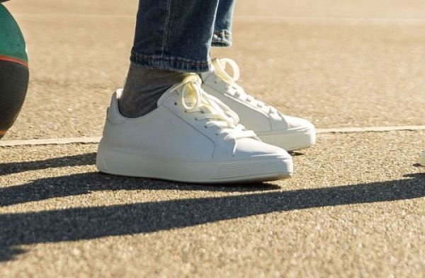 ECCO SHOES -STREET TRAY WOMEN'S SNEAKER-WHITE