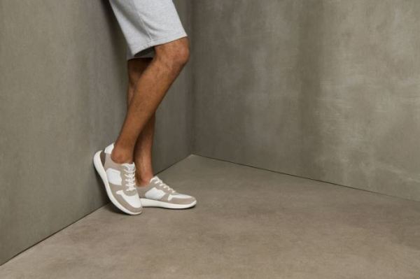 ECCO SHOES -SOFT 7 RUNNER MEN'S PERFORATED SNEAKERS-MOON ROCK/WHITE/TARMAC