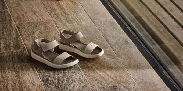 ECCO SHOES -FLOWT WOMEN'S FLAT SANDAL-MOON ROCK SILVER/WARM GREY METALLIC