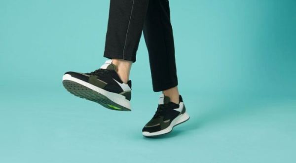 ECCO SHOES -ST.1 MEN'S SNEAKER-BLACK/DEEP FOREST/WHITE/SAGE