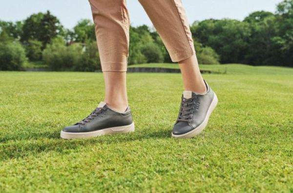 ECCO SHOES -WOMEN'S GOLF TRAY LACED SHOES-MAGNET