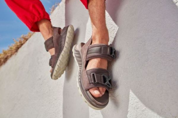 ECCO SHOES -EXOWRAP MEN'S 2 STRAP BUCKLE-SHALE/SHALE