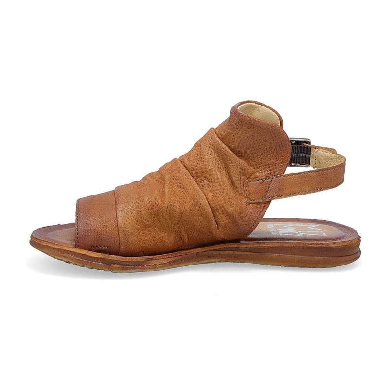 MIZ MOOZ WOMEN'S FERMIE - FINAL SALE-Brandy