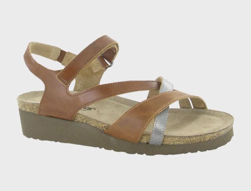 Naot | Sophia-Maple Brown / Latte Brown / Mirror