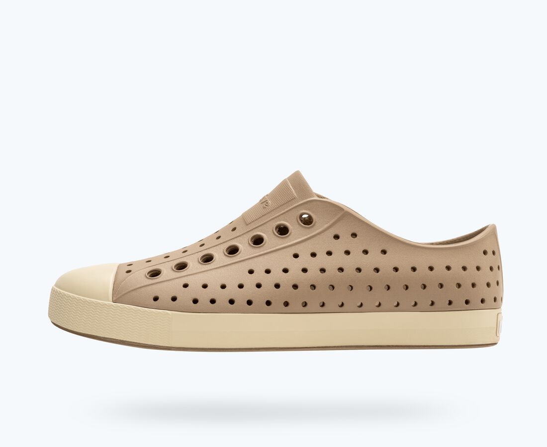 Native Shoes Women's Jefferson - Flax Tan/ Bone White