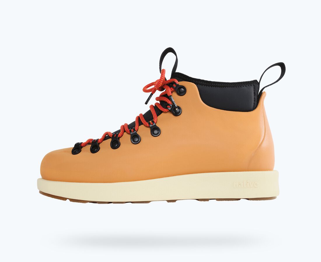 Native Shoes Men's Fitzsimmons Venture - Quicksand Brown/ Tapioca Off White