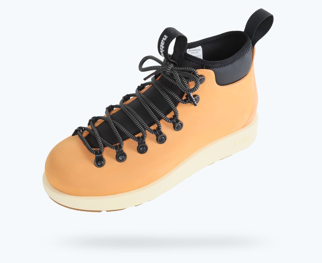 Native Shoes Men's Fitzsimmons Venture - Quicksand Brown/ Tapioca Off White