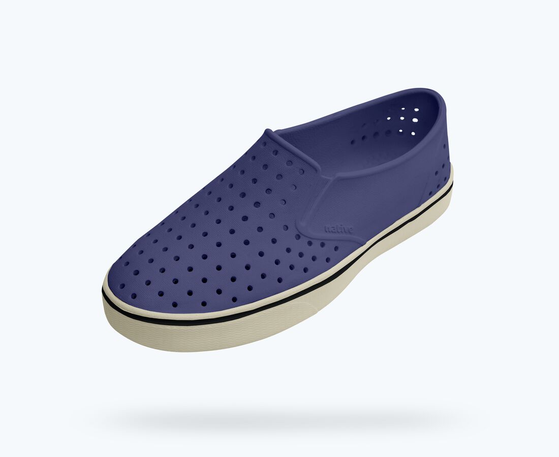 Native Shoes Women's Miles Wanderfoam&trade; - Ink Blue/ Bone White