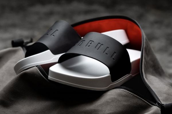 NOBULL MEN'S SHOES BLACK WHITE SLIDE