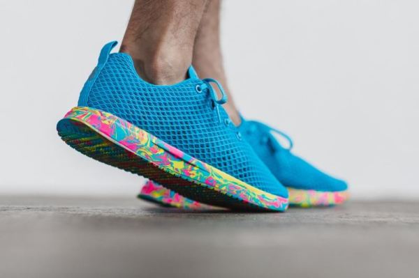 NOBULL MEN'S SHOES NEON BLUE SWIRL MESH RUNNER