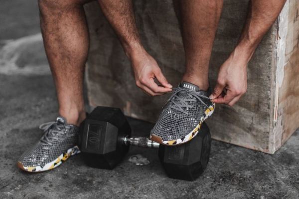 NOBULL MEN'S SHOES ARTISTS FOR HUMANITY MESH RUNNER