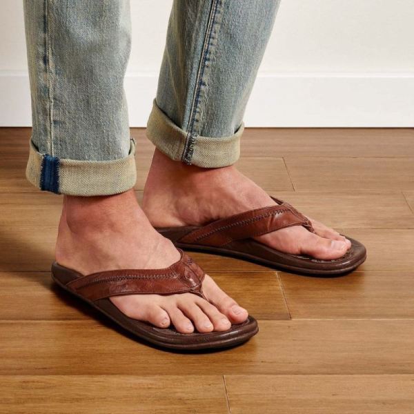 Olukai Men's Hiapo Leather Sandals - Rum / Dark Wood