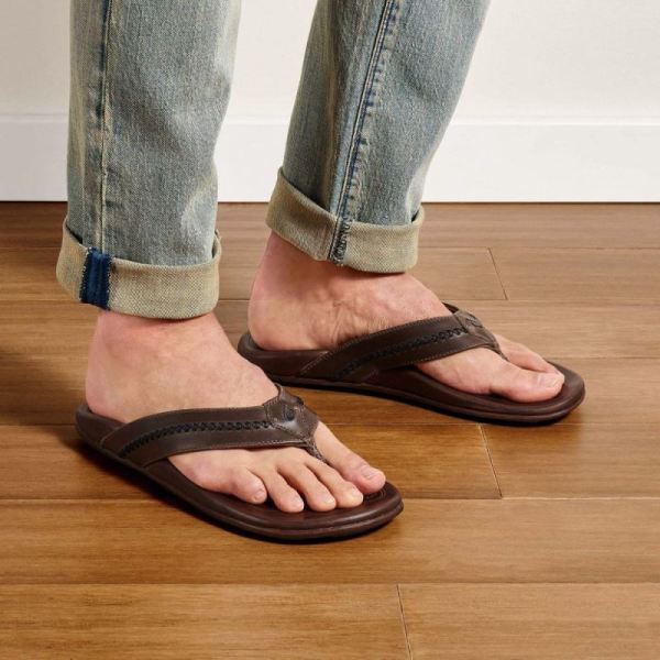 Olukai Men's Mea Ola Leather Sandals - Dark Shadow / Mustang