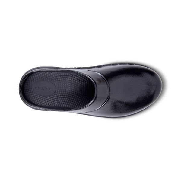 Oofos Women's OOcloog Luxe Clog - Black