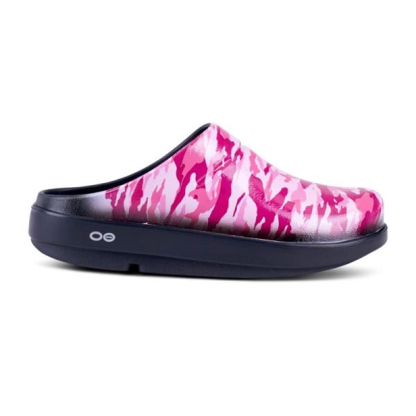 Oofos Women's OOcloog Limited Edition Clog - Project Pink Camo