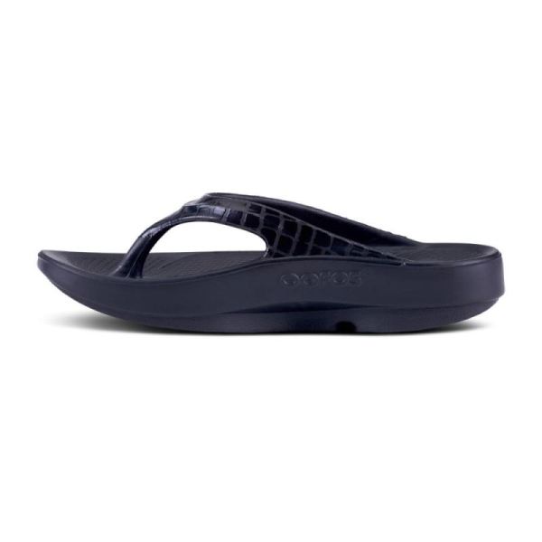 Oofos Women's OOlala Limited Sandal - Black Gator