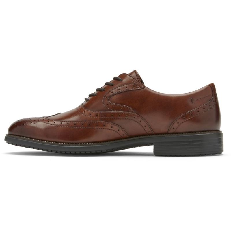 ROCKPORT - MEN'S TOTAL MOTION DRESSPORT WINGTIP-TAN