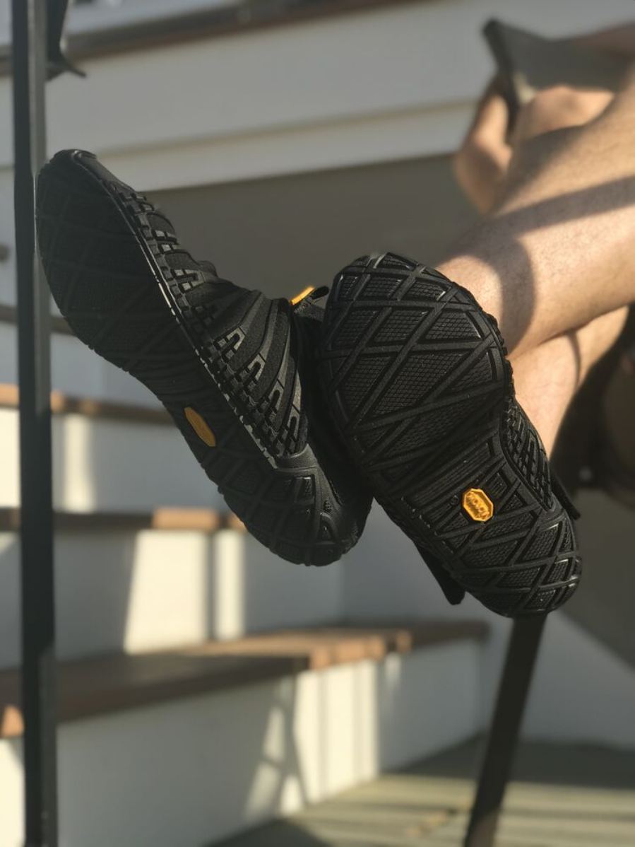 Vibram | Men's Furoshiki Knit High Black