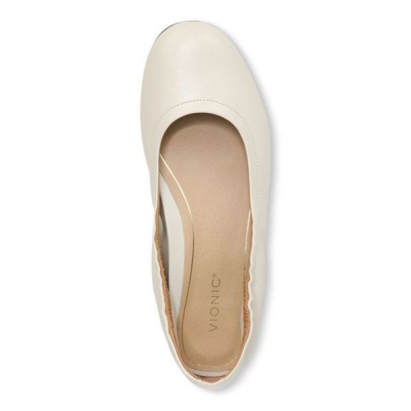 Vionic | Women's Alexa Flat - Cream