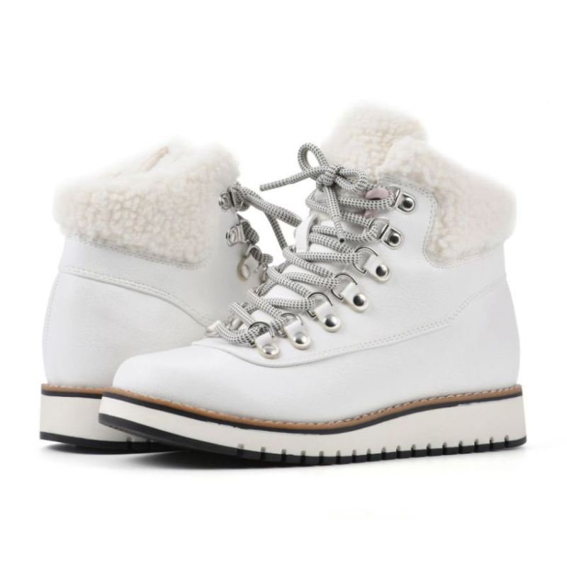 White Mountain | Women's Cozy Bootie-White