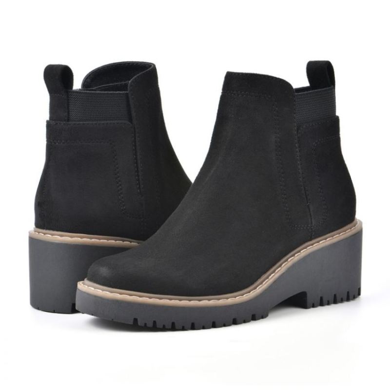 White Mountain | Women's Dear Wide Bootie-Black Faux Suede
