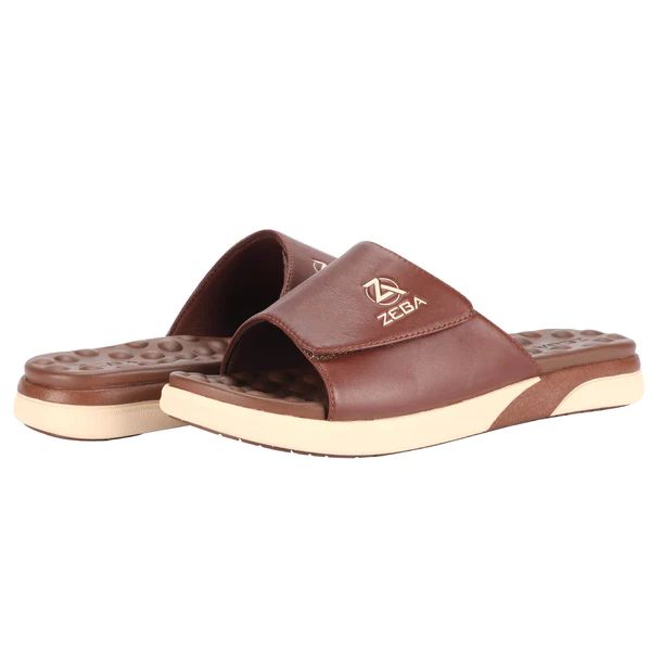 Zeba Quick Ship Men's Brown Massaging Leather Sandals With Strap