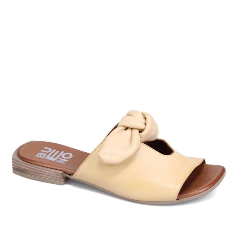BUENO | WOMEN'S AUDREY SLIDE SANDAL-CHICK