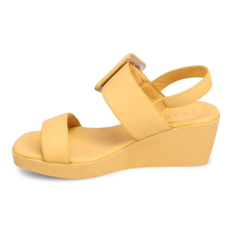 BUENO | WOMEN'S FELICITY WEDGE SANDAL-MUSTARD