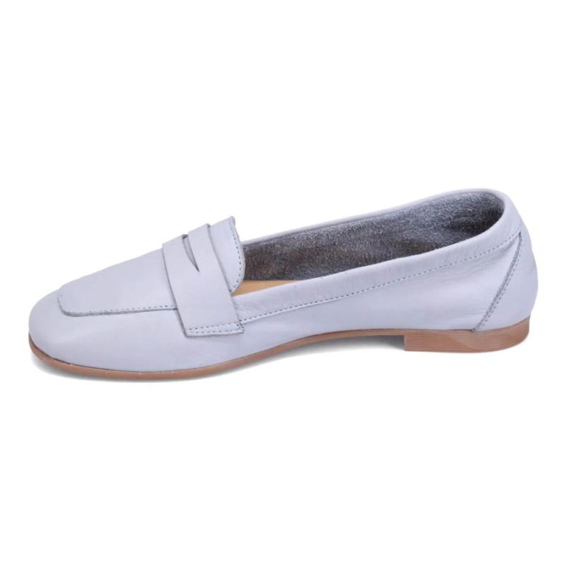 BUENO | WOMEN'S FAITH FLAT-POWDER BLUE