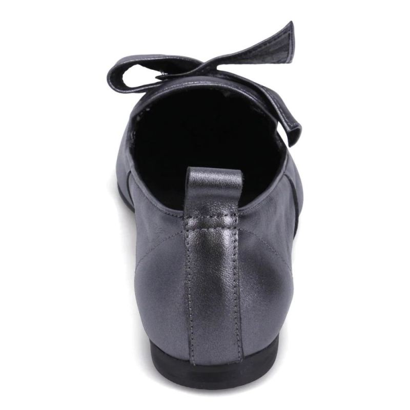 BUENO | WOMEN'S ILLY FLAT-BLACK SHIMMER