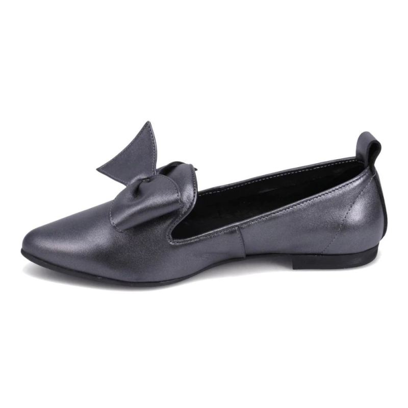 BUENO | WOMEN'S ILLY FLAT-BLACK SHIMMER