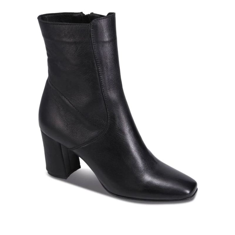 BUENO | WOMEN'S VIVIAN HEELED BOOT-BLACK LEATHER