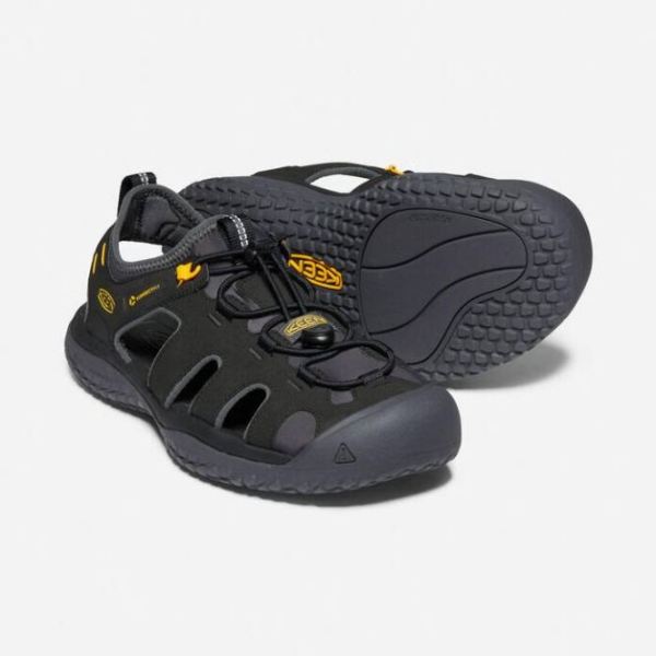 Keen | Men's SOLR Sandal-Black/Gold