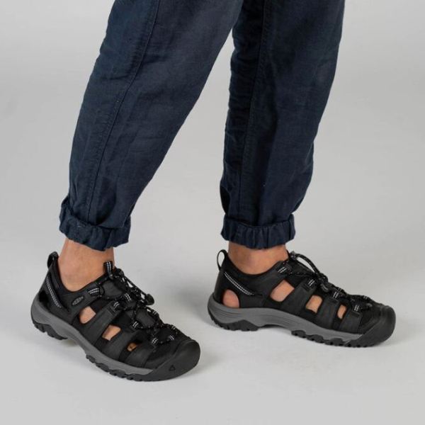 Keen | Men's Targhee III Sandal-Bison/Mulch