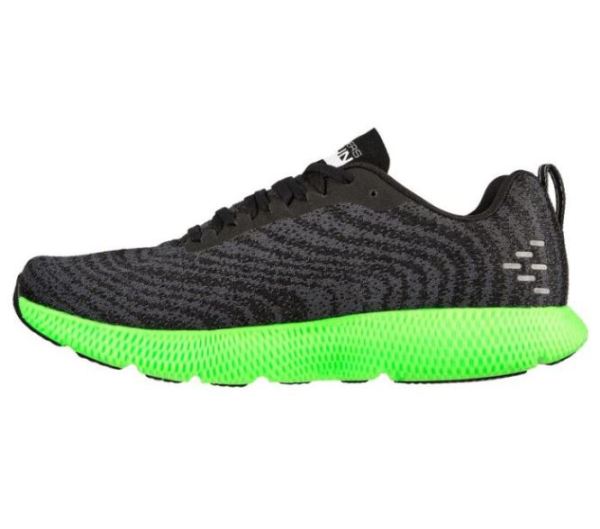 Skechers Men's GOrun 7