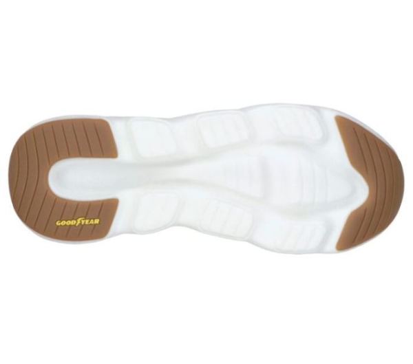Skechers Men's GOrun Swirl Tech