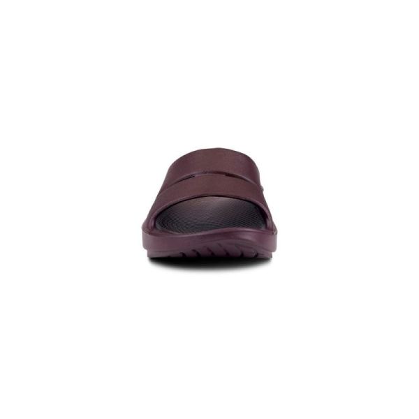 OOFOS WOMEN'S OOAHH SLIDE SANDAL - CABERNET