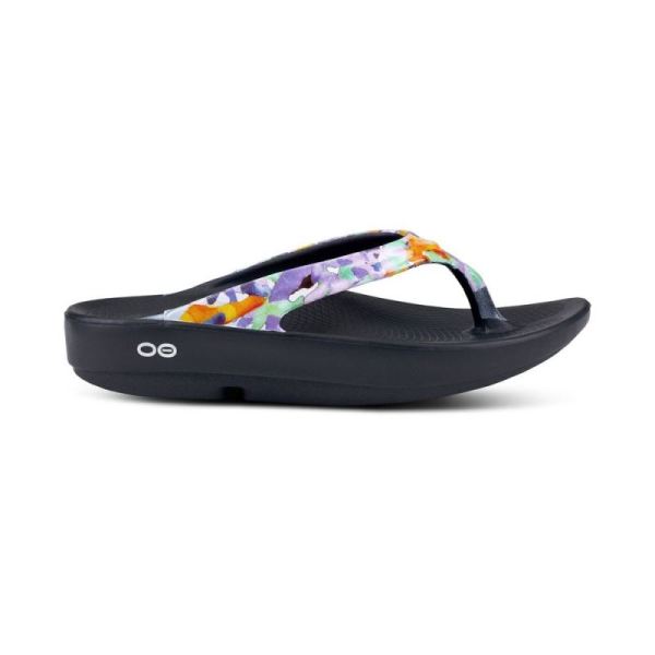 OOFOS WOMEN'S OOLALA LIMITED SANDAL - PURPLE WATERCOLOR