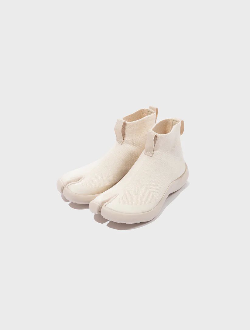 Free Shipping | Tabi Hightop Men - Off-white