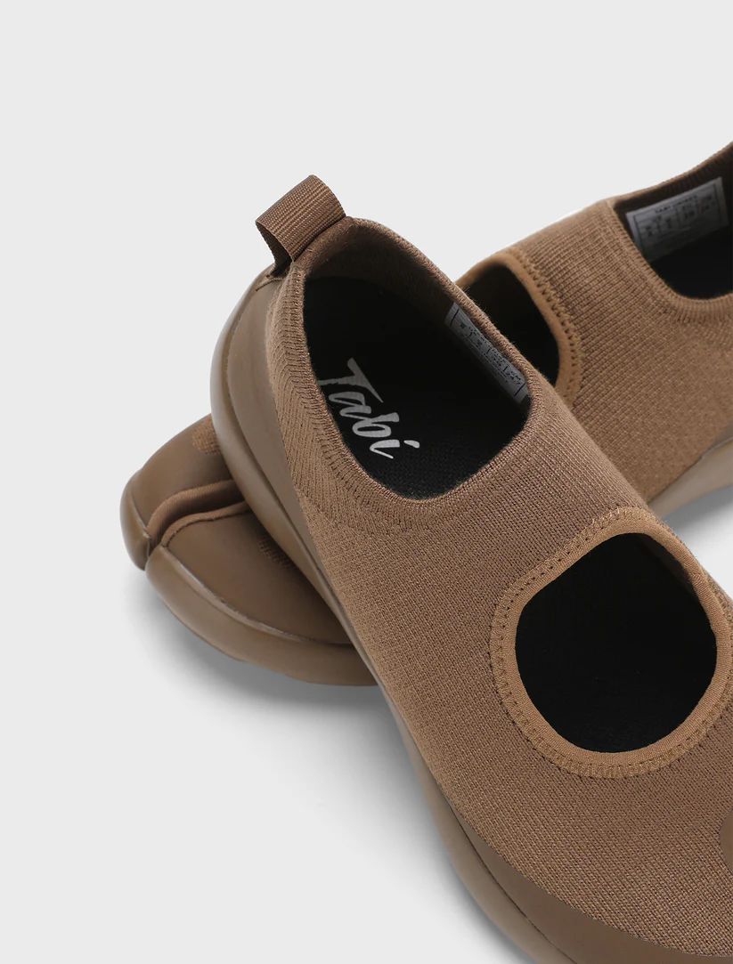 Free Shipping | Tabi Sandal Women - Chocolate