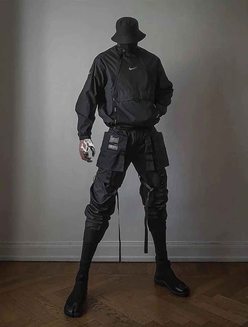 Free Shipping | Tabi Hightop Men - Black