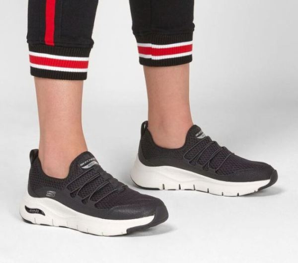 Skechers Women's Arch Fit - Lucky Thoughts