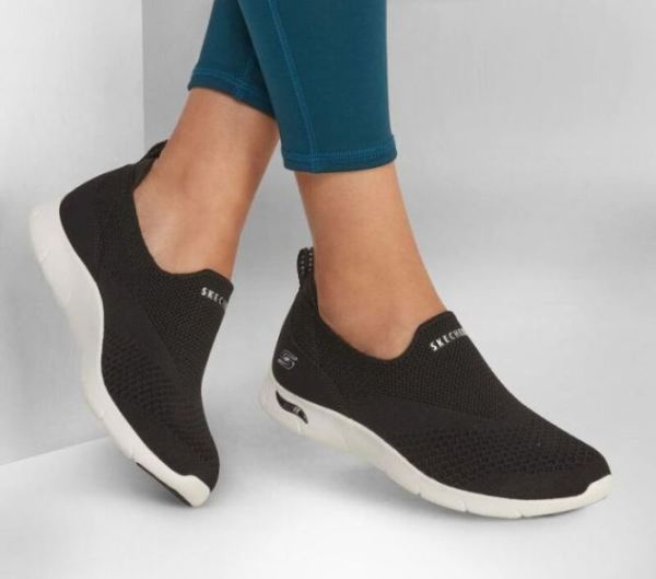 Skechers Women's Arch Fit Refine - Don't Go