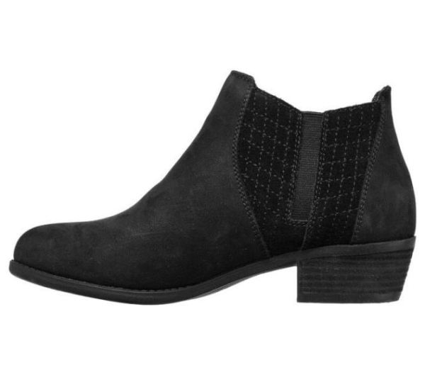 Skechers Women's Arch Fit Lasso - Classy Charmer