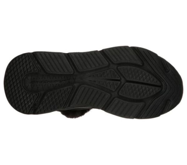 Skechers Women's Max Cushioning - Podium