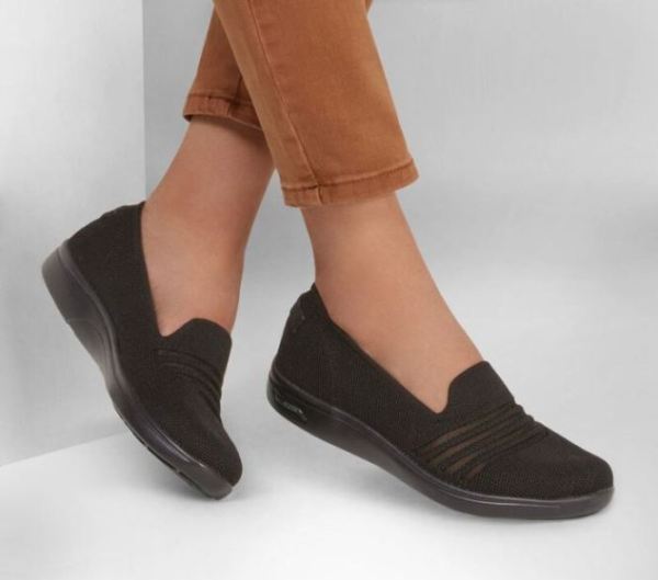 Skechers Womens Arch Fit Uplift - Cutting Edge